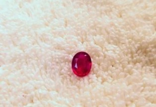 Natural Ruby Gemstone (Manikya) - 9 Carat ( Rs 22,000 / Carat)